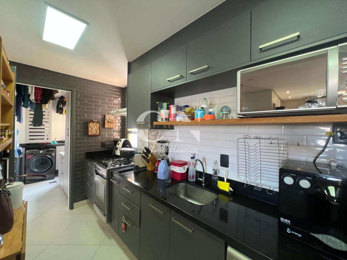  - APARTAMENTO Condomínio Costa Azul