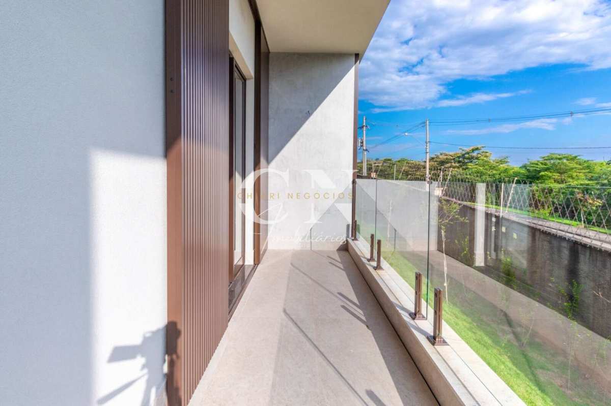  - Casa de Alto Padrão no Condomínio Jatibela