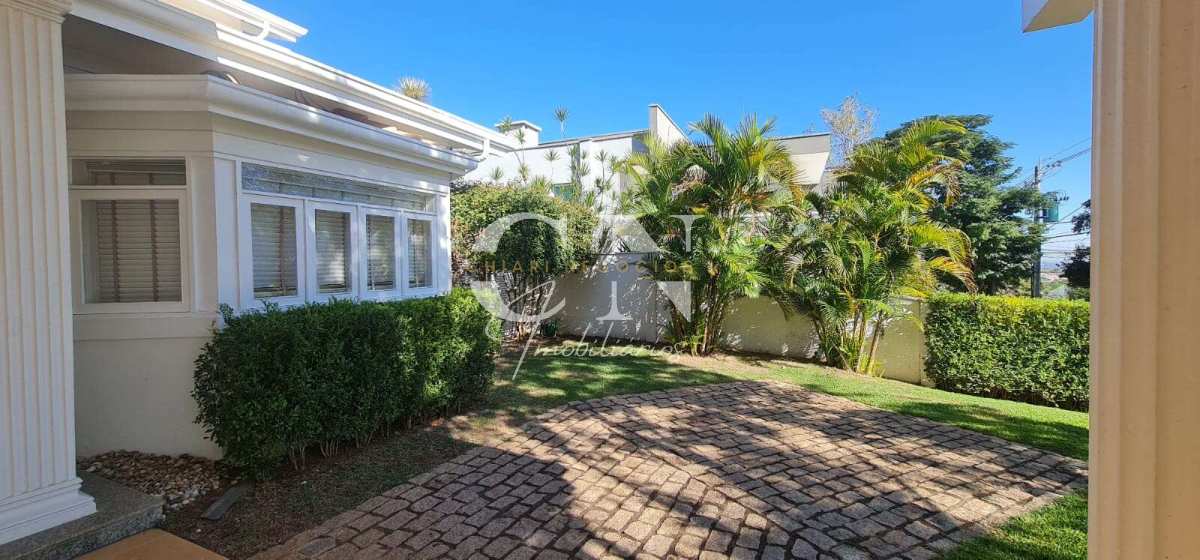 O Cenário Perfeito para a História da Sua Família no Alphaville Campinas - Chiari Negócios