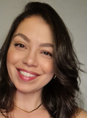 Corretor - Cinthia Chiari